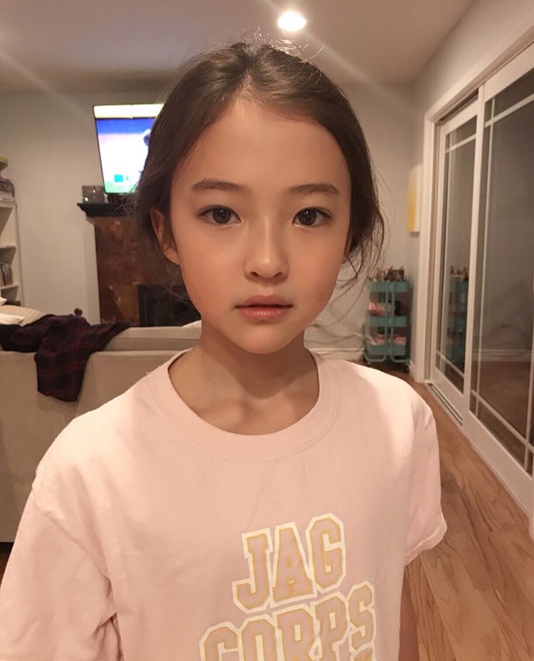 Twitterren アメリカと韓国のハーフの10歳のモデルが天使って話