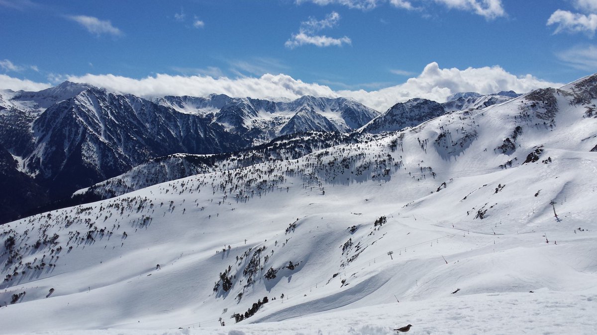 maximefigarol's tweet photo. Journée ski ☺ @ax3domaines https://t.co/E2XsrWzMu8