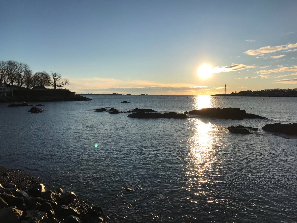 MarkKeaney2pt0's tweet photo. The #7AM Project. #FortBeach. C’mon heat. Cold and beautiful morning. https://t.co/fvSj5vJ2d6