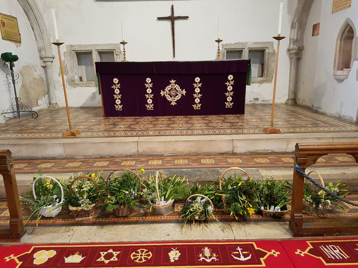 1st Upchurch Guides and Brownies (@upchurchguides) on Twitter photo 1st Upchurch Guides and Brownies made Mothers Day posies in St Mary's Church this morning. #MothersDay <a href="/RainhamNorth/">Rainham North</a> <a href="/GillinghamDiv/">Gillingham Guiding</a> <a href="/guidingkentwest/">GirlguidingKentWest</a> 1st Upchurch Guides and Brownies made Mothers Day posies in St Mary's Church this morning. #MothersDay <a href="/RainhamNorth/">Rainham North</a> <a href="/GillinghamDiv/">Gillingham Guiding</a> <a href="/guidingkentwest/">GirlguidingKentWest</a>