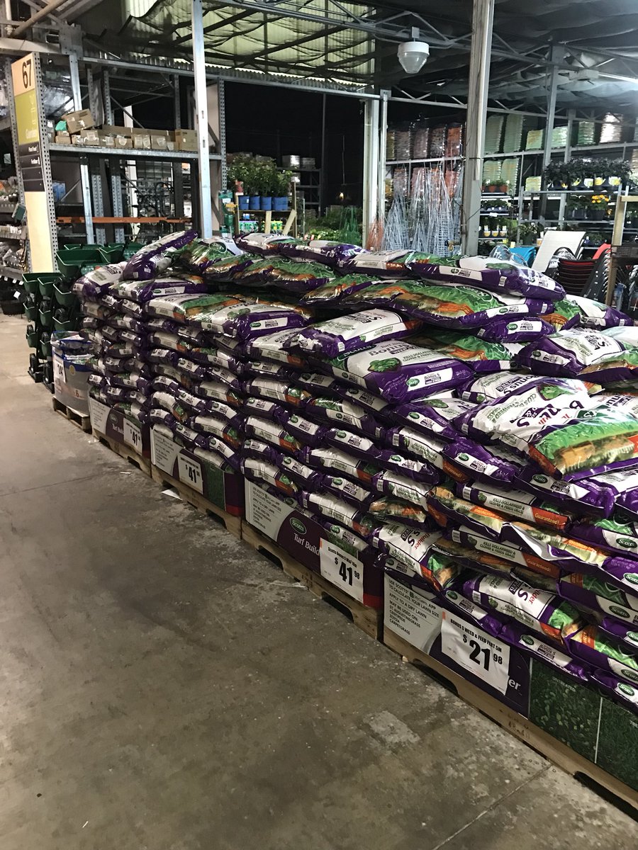 TevinScott14's tweet photo. #ConsistentRecovery Awesome Job Team! Letβs make this spring one to remember! @kashira6530thd @madeniaelaine @RickyrayHD @RD_Jones23 @Phillip6530 @JarrodFarmer4 @kimbrough_mk @DebbieW75770562 https://t.co/0rNm62k1nI