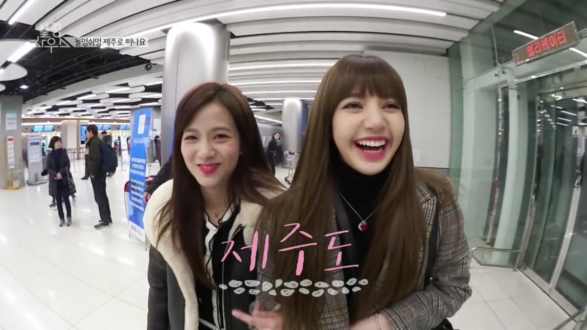 RainbJisoo's tweet photo. เปิดมาถึงก็ต้องเหม็นความรักขนาดนี้เลย #Lisoo https://t.co/9yJyKbGN0P