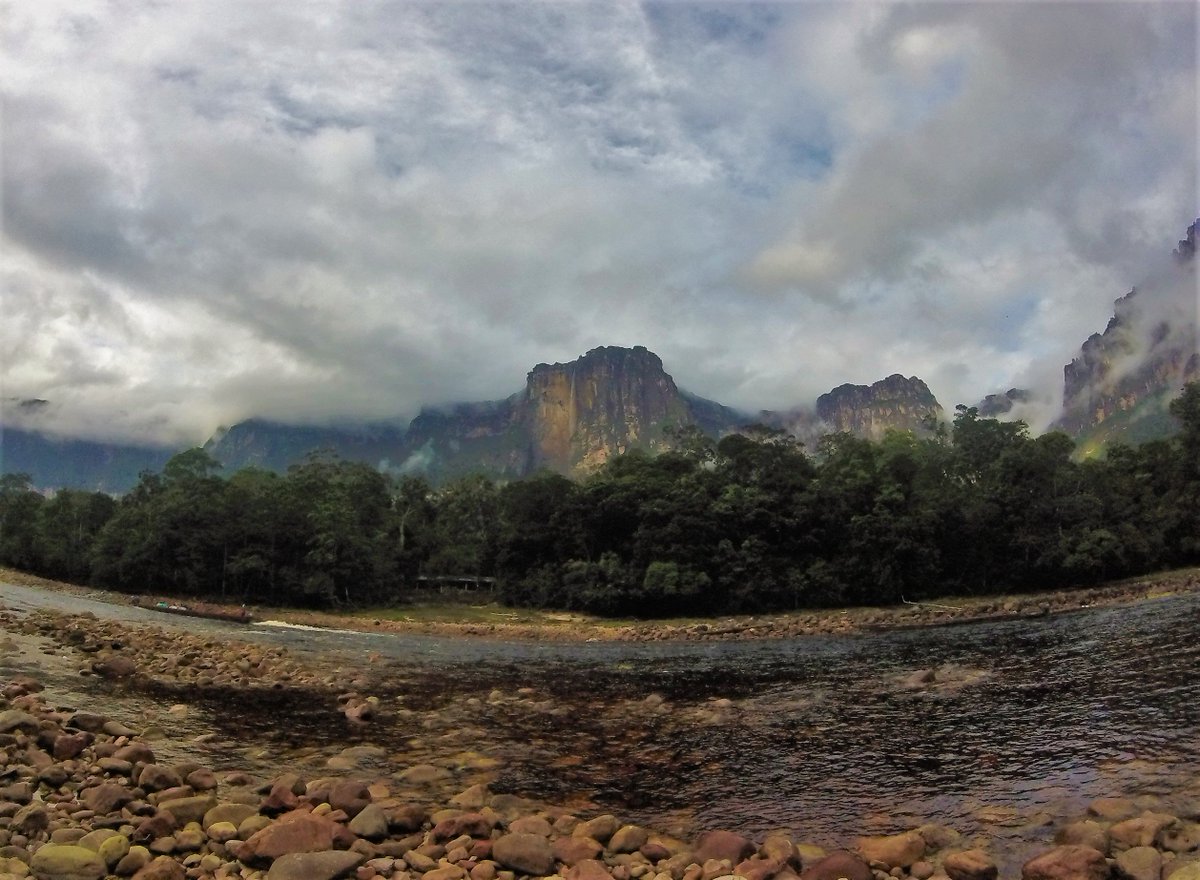 TalesOfABackpacker🌍 tweet media