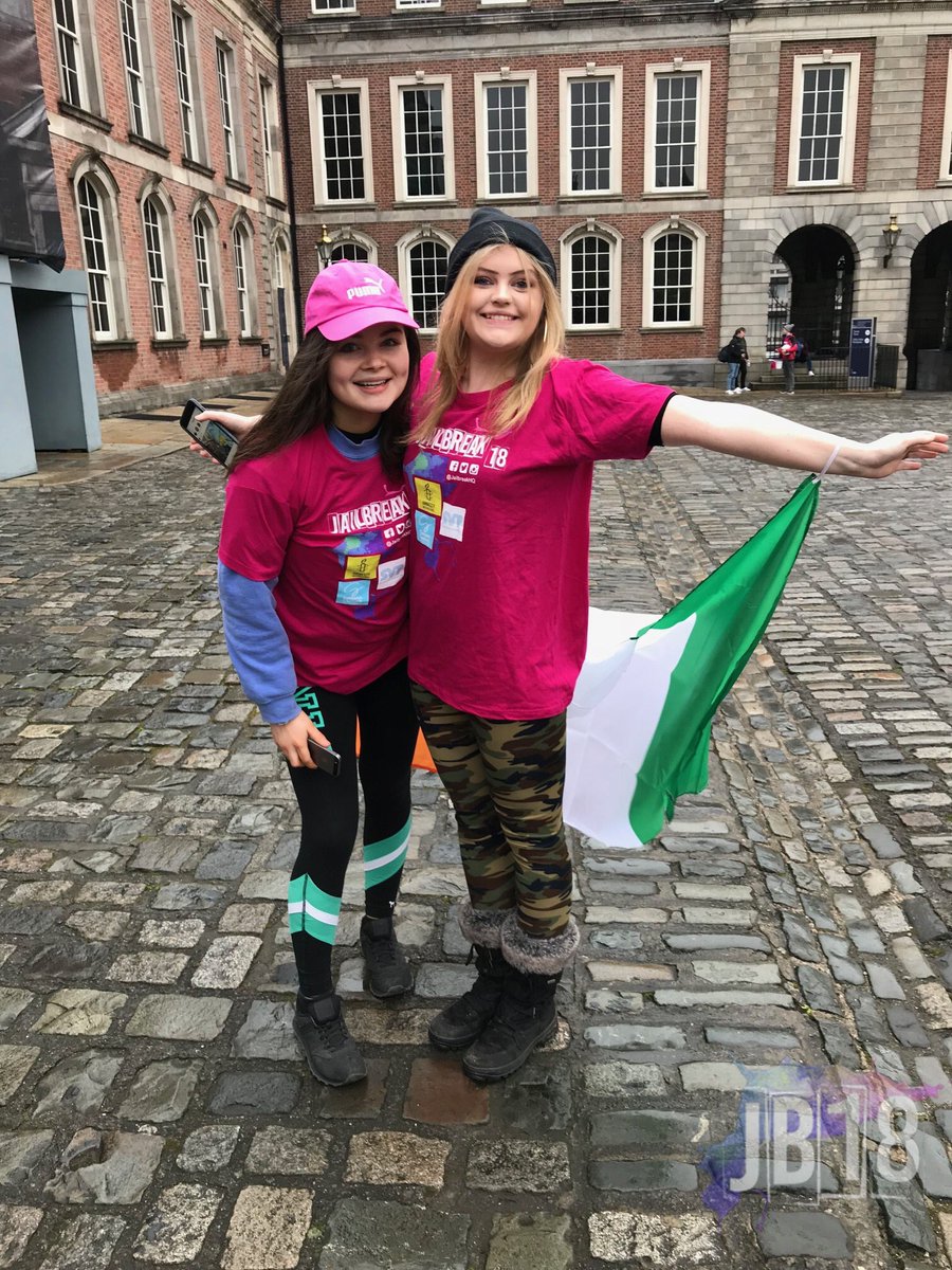 RubyRachelJB18's tweet photo. @nadiasawalha @kayeadams  any chance of a retweet and support for Ireland's biggest student fundraiser, aiming to raise €50,000 for @AmnestyIreland and @SVP_Ireland and awareness don Ghaeilge? Go raibh maith agat! https://t.co/tZk6ov8wPz
