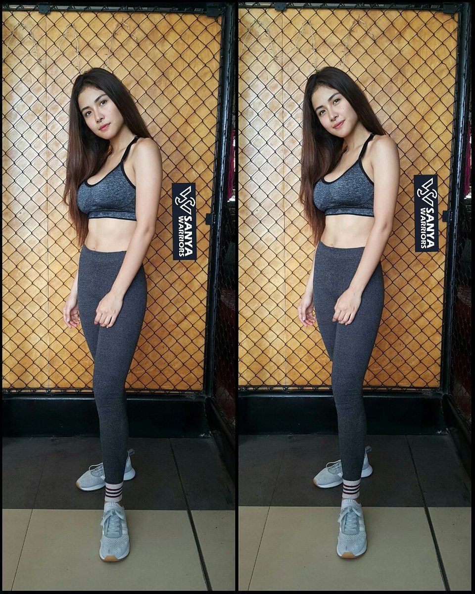 AMUVXVI's tweet photo. Queen ko na nga, fitness inspiration ko pa😍💖
 My gaaahdd turuan mo ako mag work out ateee @sanya_lopez hahaha 
Btw. Ilan weight mo ate? at waistline mooo? 😍😂
NOTICE MEEEE https://t.co/ChizlwxILw