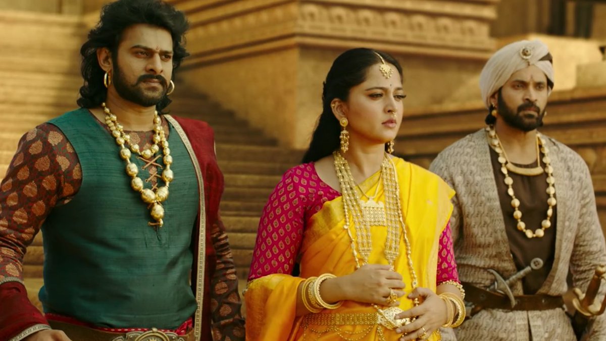 YuvRajPrabhas_'s tweet photo. Expressions ...
#RebelStar \M/ #Prabhas
Ammani Vadhili Velthunnadanna #BADHA 😂
Prajalanthaa Ayanni Aadristhunnaranna #GARVAM 🙏
Thana Prajalatho Undabothunnanna #SANTHOSAM 😁
Proud To Be Fan Of #PrabhasAnna https://t.co/tU1eyhELaM