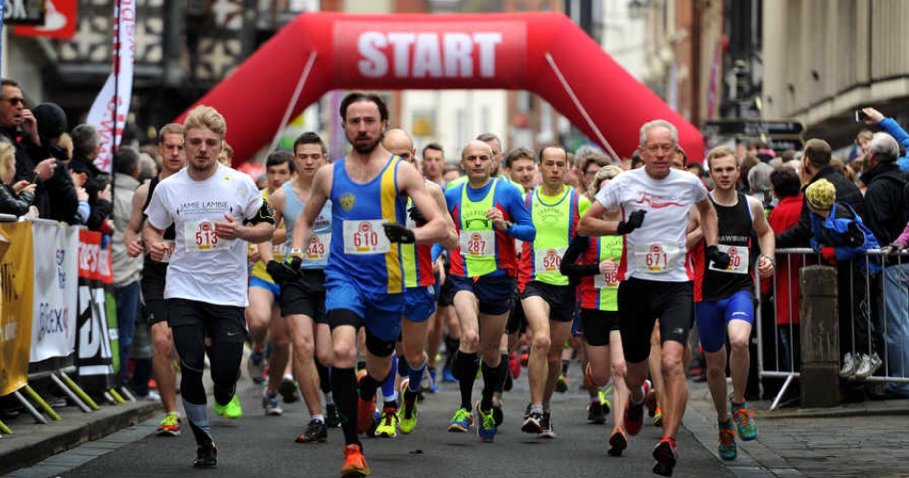 OriginalShrews's tweet photo. Next weekend, runners will be tackling Shrewsbury's hills and racing over the towns river crossings and through the Quarry park for the Shrewsbury 10K. Find out more -> https://t.co/BAcnDIZktN #OriginalEvents https://t.co/F4AgeWSSNB