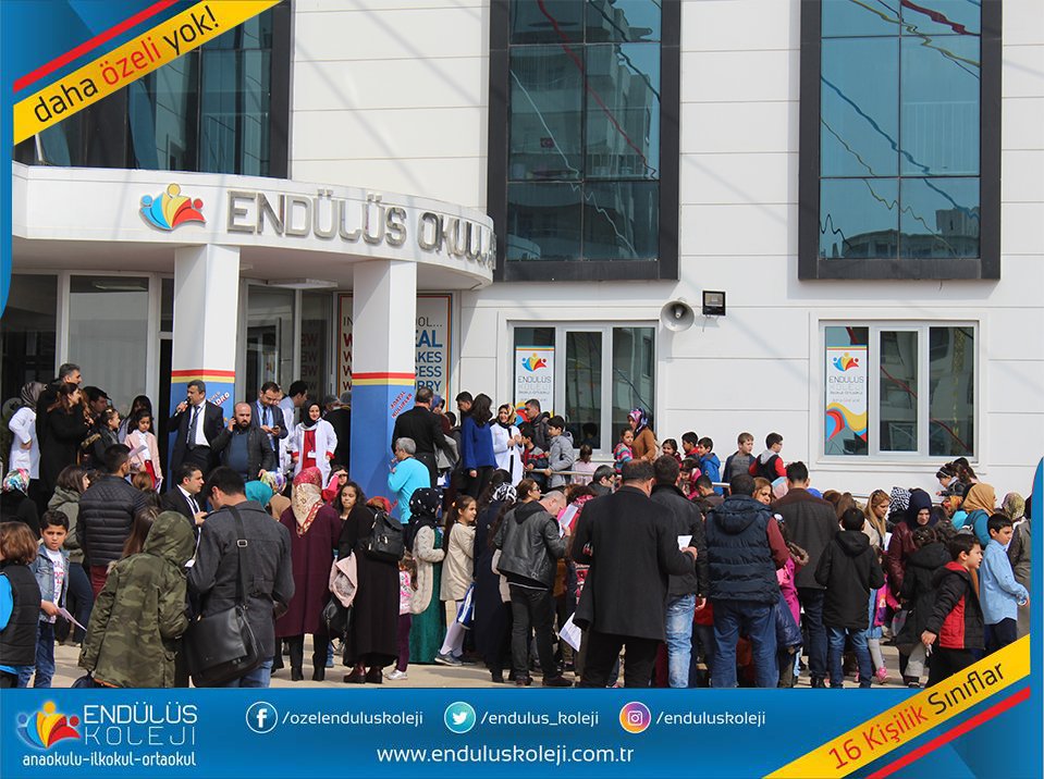 endulus_koleji's tweet photo. Kitap Okuma Yarışmasında Kazananlara Ödülleri Verildi #EndülüsKoleji #Endülüs #Koleji #DahaİyisiYok #KitapOkuma #Kitap #Okuma #Yarışma #Ödül https://t.co/JyNKho3J4I