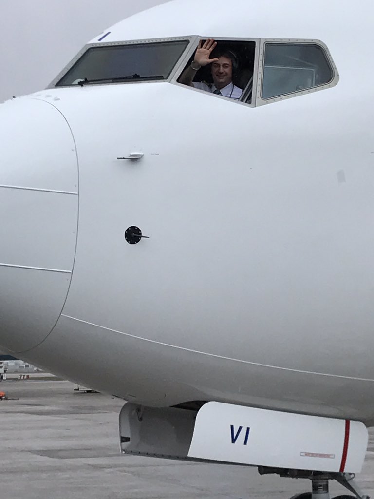 Nath_Stubler's tweet photo. Bienvenue ce matin au F-HTVI. Merci à l'équipage et à l'équipe technique !👍 @TVFDeliveryTeam @transaviaFR @BoeingAirplanes https://t.co/IIAqzD14eo