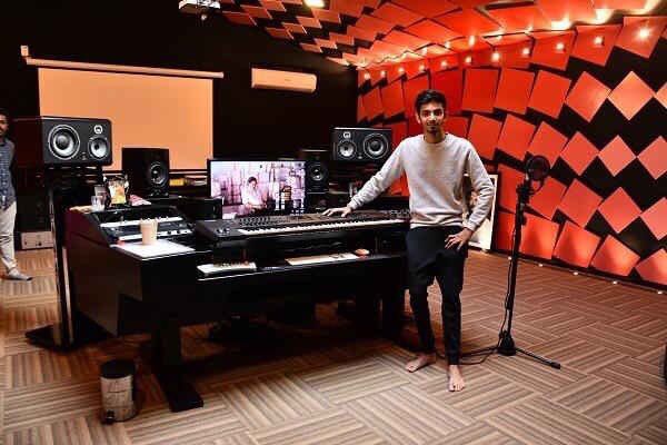 Anirudh Fp On Twitter Albuquerque Anirudhofficial S Den