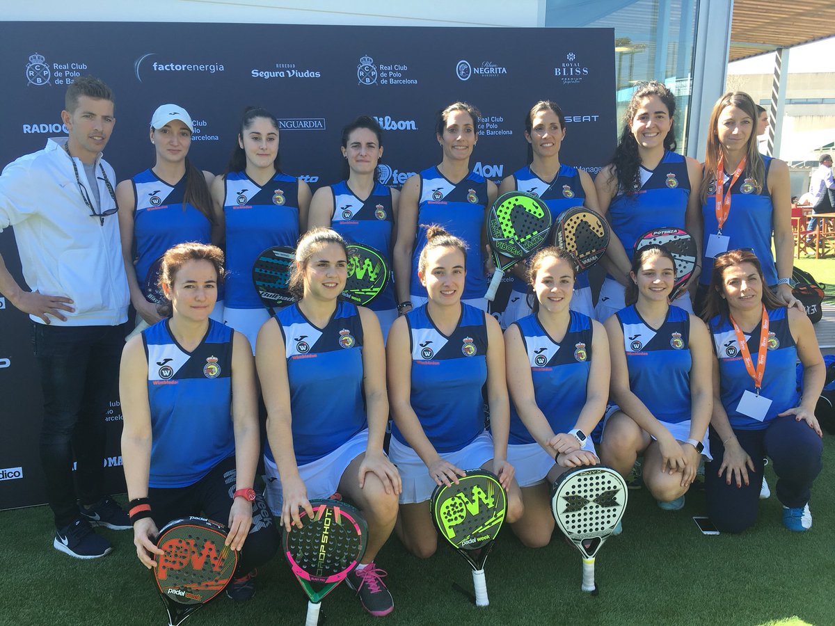 Nos jugamos nuestras opciones de permanecer en primera frente a Padel Riba-Roja. 
Queremos agradecer a todas su ilusión y compromiso, y como no, a nuestros patrocinadores Fundación Municipal de Deportes, Caja Rural de Zamora y Wimblendon
Animo RS Hípica!!!!!!