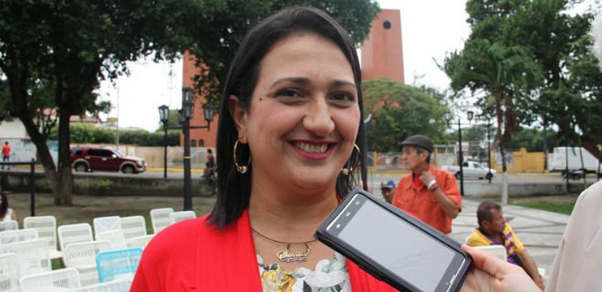 Juramentado Comando de Campaña de Mujeres merideñas en apoyo a Nicolás Maduro sumo.ly/5pB6