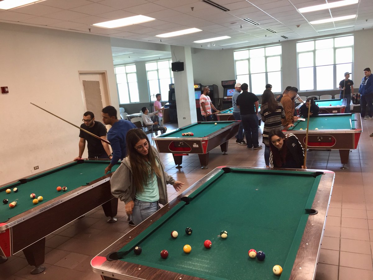 asec_uprb's tweet photo. El pasado jueves se estuvo llevando a cabo el primer ☝🏻 torneo de billar 🎱 en el 3er piso del Centro de Estudiantes. Gracias a todos los que participaron y fueron parte de la misma.  Pendiente que esto aún no se a acabo, nos vemos el lunes.

#TeamASEC #UPRB https://t.co/tVZssYs9kw