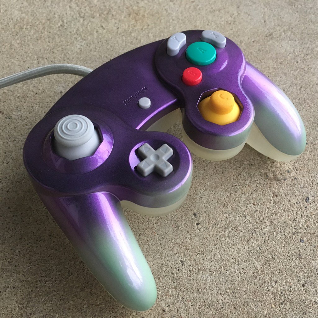 retrotechinfo's tweet image. #gamecube #customcontroller #customgamecubecontroller #gamecubecontroller #mele… retrotech.info/nintendo/gamec…