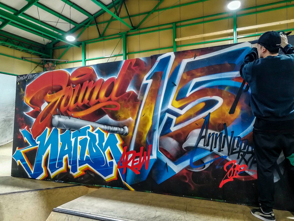 nekomon11's tweet photo. 祝 FOUNDNATION 15周年!
#FNJAM https://t.co/7FNbeWCdXI