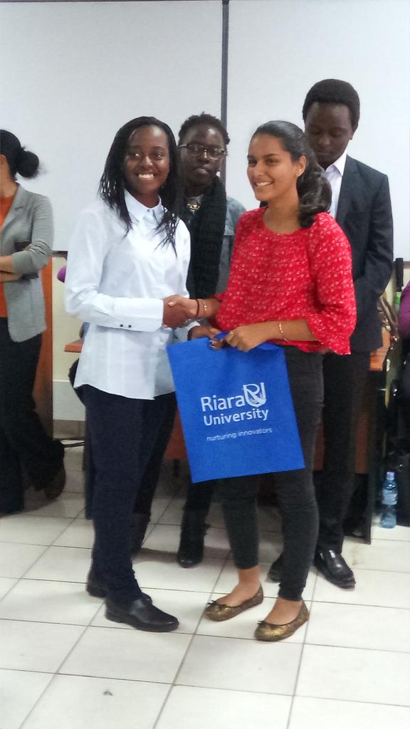 subsaharanmun's tweet photo. #SAIMUN18's first #mockdebate wrapped up with an award ceremony for the #bestdelegates in each committee. Congratulations 🎊 to those who won! 😃 https://t.co/A3dhCZxcGZ