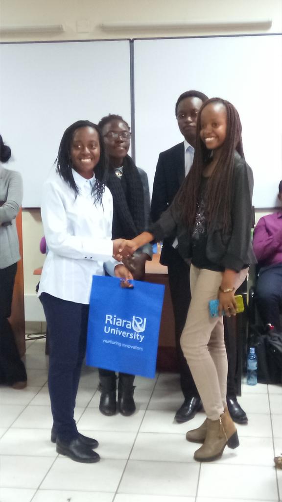 subsaharanmun's tweet photo. #SAIMUN18's first #mockdebate wrapped up with an award ceremony for the #bestdelegates in each committee. Congratulations 🎊 to those who won! 😃 https://t.co/A3dhCZxcGZ