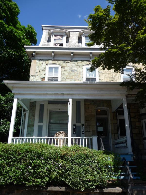 NewAgeRealtyPA's tweet photo. Just Sold: Multi-Family with Detached Garage in Powelton Village! https://t.co/fIYi8MDnHe https://t.co/N4Oip8pHYL