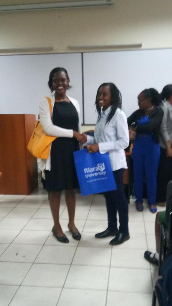 subsaharanmun's tweet photo. #SAIMUN18's first #mockdebate wrapped up with an award ceremony for the #bestdelegates in each committee. Congratulations 🎊 to those who won! 😃 https://t.co/A3dhCZxcGZ