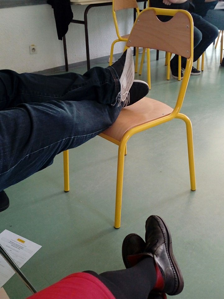 AmeuhPlaymo's tweet photo. #formateursaura temps calme avant d'aller graine de philosopher .... On respecte le rythme de vie des formateurs https://t.co/WdbJM8upnC