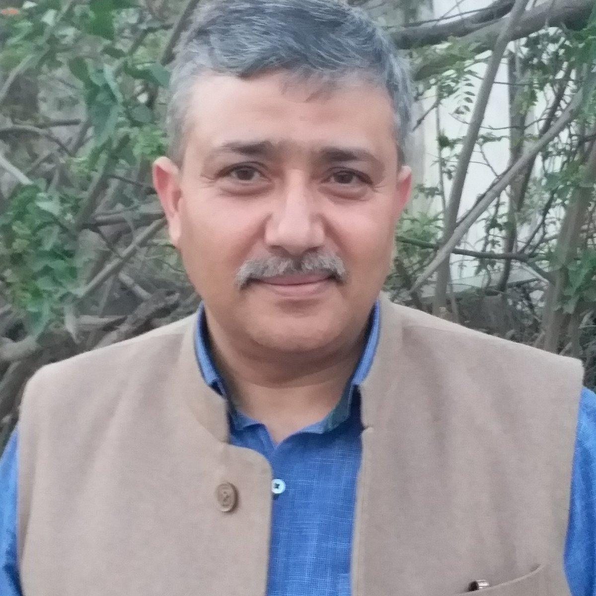 SheikhShakeelA6's tweet photo. #NewProfilePic https://t.co/jLKwuDYIL7