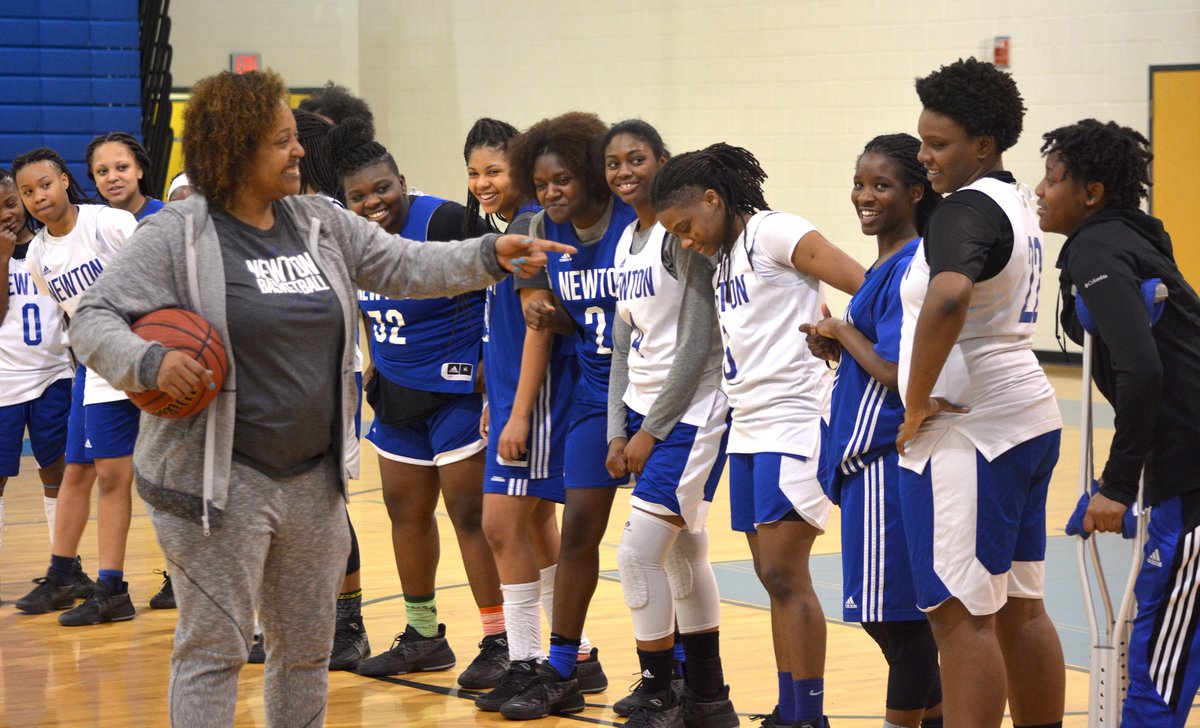 CovNewsSports's tweet photo. GAME DAY: See how @Newton_High @LadyRamzHoops match up in today's @OfficialGHSA Class 7A state title game. STORY: https://t.co/8qlzKGhB8o @NewtonCoSchools @AthleticsNewton #HSBB #HSGirlsBasketball #LadyRams #RamsRise https://t.co/JvCEVR5qkx