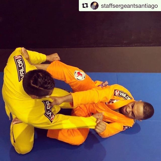 ValorFW's tweet photo. #Repost @staffsergeantsantiago with @get_repost
・・・
#tbt to Open Mat at @novajj! @willyummski and I putting in that work, in our @valorfw Gi(s). #brazilianjiujitsu #gracieessentials #jiujitsusoapco #jiujitsusoapcompany #bjj #grappling #ibjjf #militar… https://t.co/pSMf9k2Gky https://t.co/Eef4qWNmJP