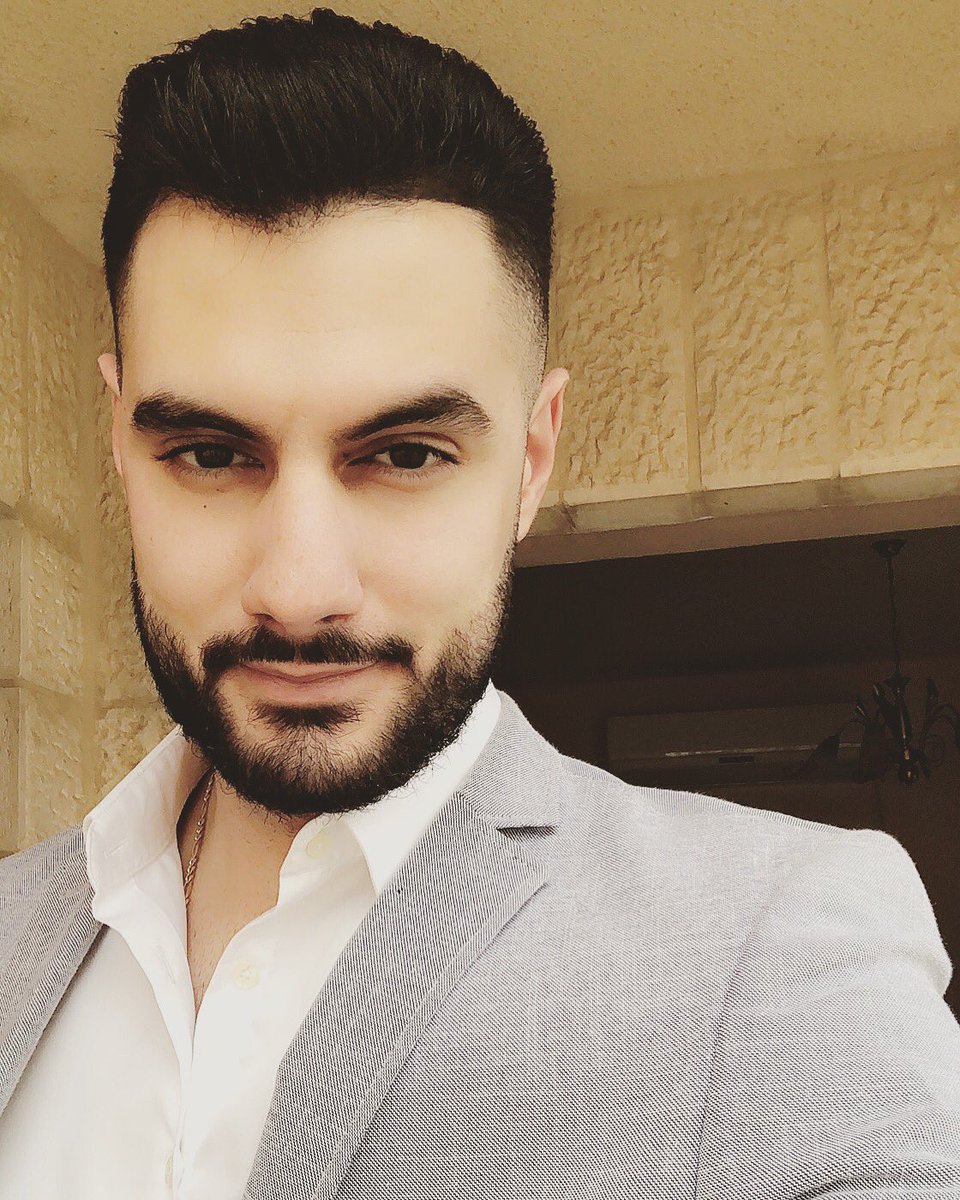 Yacoub_Shaheen's tweet photo. السيف دائما يهزم بواسطة العقل "نابليون بونابرت" #يعقوب_شاهين #شو_الفكرة #محبوب_العرب #الاسمراني #yacoub_shaheen https://t.co/9Yo42muHy2