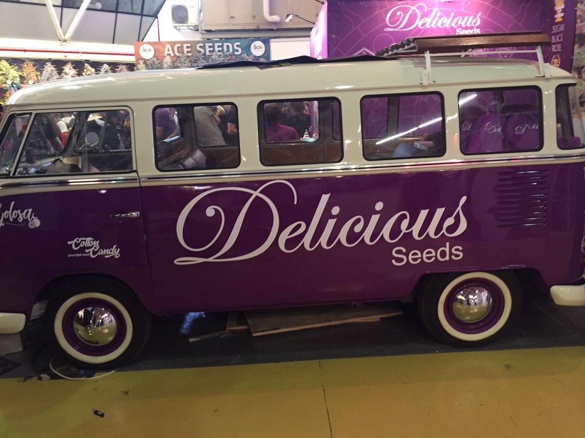<a href="/CamGrowHydro/">CamGrow Hydroponics</a>  with this great van from <a href="/DeliciousSeeds/">Delicious Seeds</a>