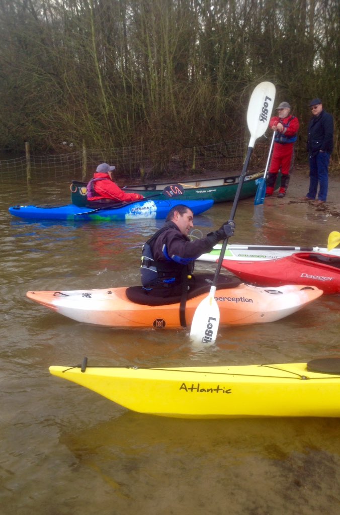 MADCC_Canoe's tweet photo. Good turnout for #MADCC Saturday morning paddle at #Brereton nature reserve. Back to Thursday evenings after Easter! https://t.co/e4GVjcTw0B