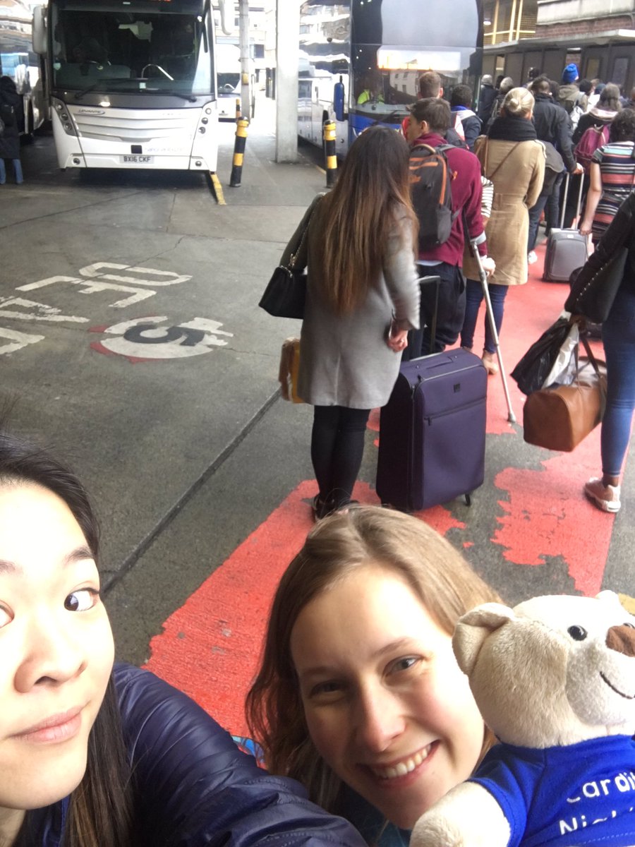 jailbreaksds's tweet photo. Too tired to socialize. This will do as our text challenge group selfie. No one said anything about which direction the group has to face ;) https://t.co/6uTl4qoyJ6