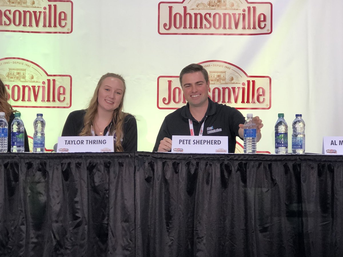 TaylorThring's tweet image. Had so much fun on the @JohnsonvilleCA stage yesterday at the @Inside_Track Motorama show. It was an amazing experience to be able to tell my story and also hear the inspiring stories of those around me! Here’s to day 2‼️
