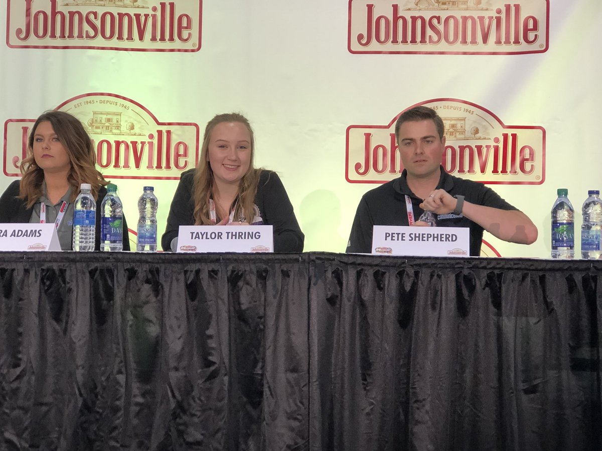 TaylorThring's tweet image. Had so much fun on the @JohnsonvilleCA stage yesterday at the @Inside_Track Motorama show. It was an amazing experience to be able to tell my story and also hear the inspiring stories of those around me! Here’s to day 2‼️