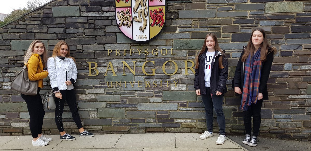 EmrysLanguages's tweet photo. Excellent afternoon @BangorSMLC for the Hüseyin Tabak #DPADB Film workshop and movie showing/Q&amp;A with the director. Thoroughly enjoyable and rewarding. Vielen Dank 😊🇩🇪 https://t.co/RZtnuxXZeD