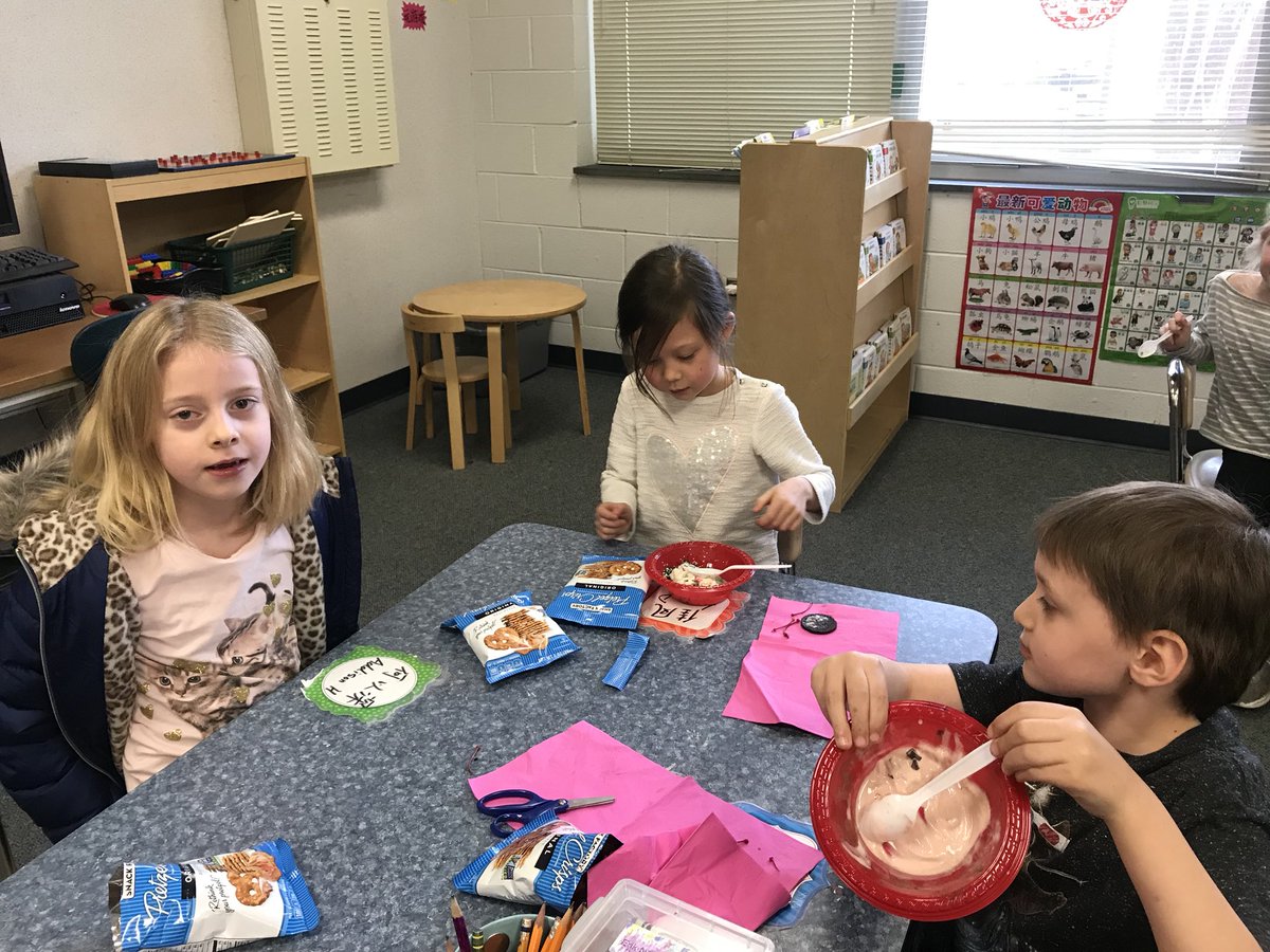 liyan414's tweet photo. @StoughMagnet Ice cream party for our best attendance reward! https://t.co/rrLsRJKo2F