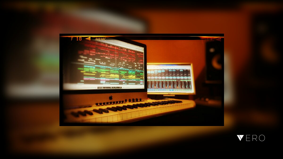 OfficialAjayB's tweet photo. Lab #music #musicproducer #studioflow #imac #apple #logicpro #apogee #duet2 #maudio #axiompro #newmusic #ajayb #abriqueb #comingsoon #remix #edm #club 3.23.2018 @VeroTrueSocial https://t.co/vjtd4SsrlP