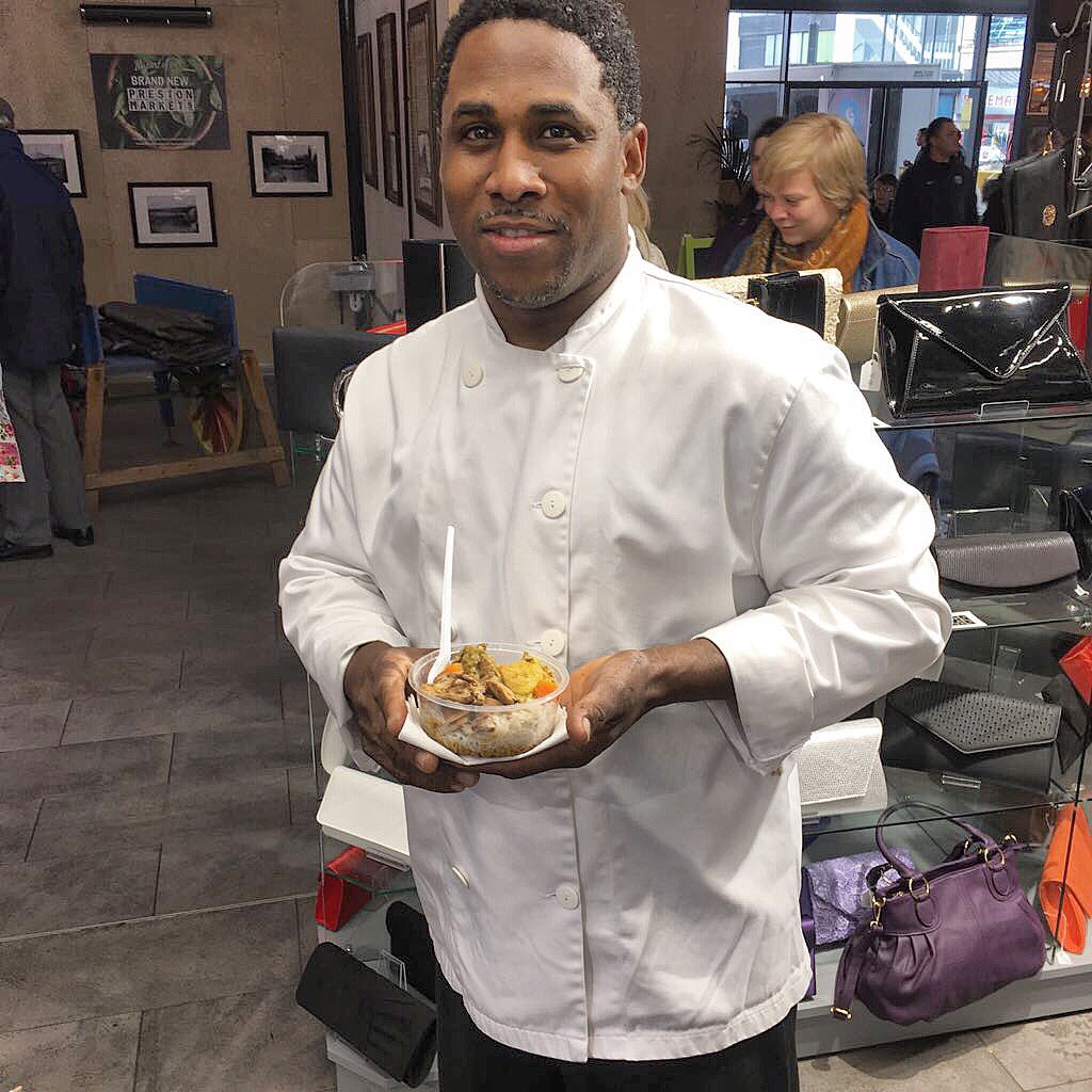 PR1markettrader's tweet photo. Surprise lunch! Courtesy of fellow trader, Withmore &amp; World Foods Irie Irie that opened today. Taster menu of jerk chicken, curried goat &amp; curried chicken. WOWZER! 😋
#newPrestonMarket #loveyourmarket #caribbeanfood #foodie #MarketTraderMoments #WEAREPRESTON #SaturdayMotivation https://t.co/Xdo8DHBHHq