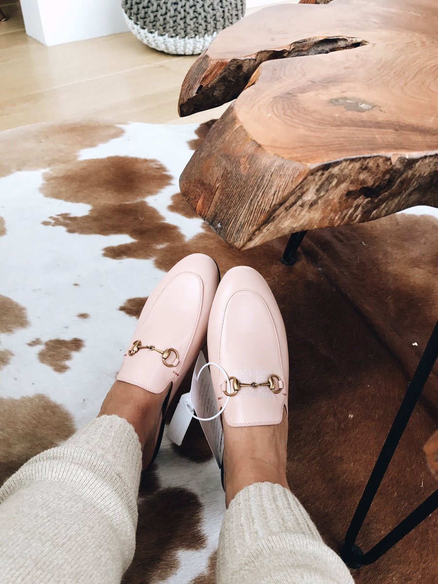 New fav: Pink loafers 😬💗 @luisaviaroma liketk.it/2uIyl #liketkit @LIKEtoKNOW_it