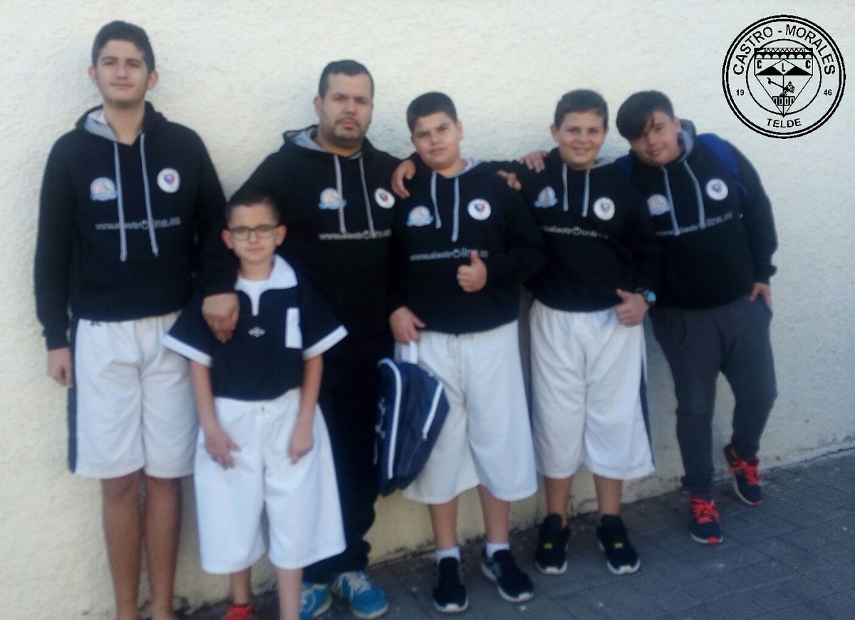 clcastromorales's tweet photo. Buena mañana de lucha canaria en la 4° Concentración de Escuelas, en la Vega de San Mateo.
#CastroBien #Cantera #Escuelas https://t.co/oU1bzBlN9e