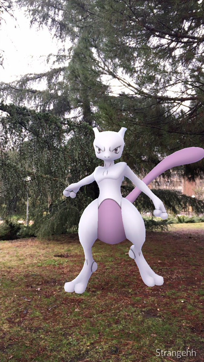 StrangehToP's tweet photo. 2 Mewtwo más para el equipo de fútbol 7🤣🤣 https://t.co/5uT89rRNbw