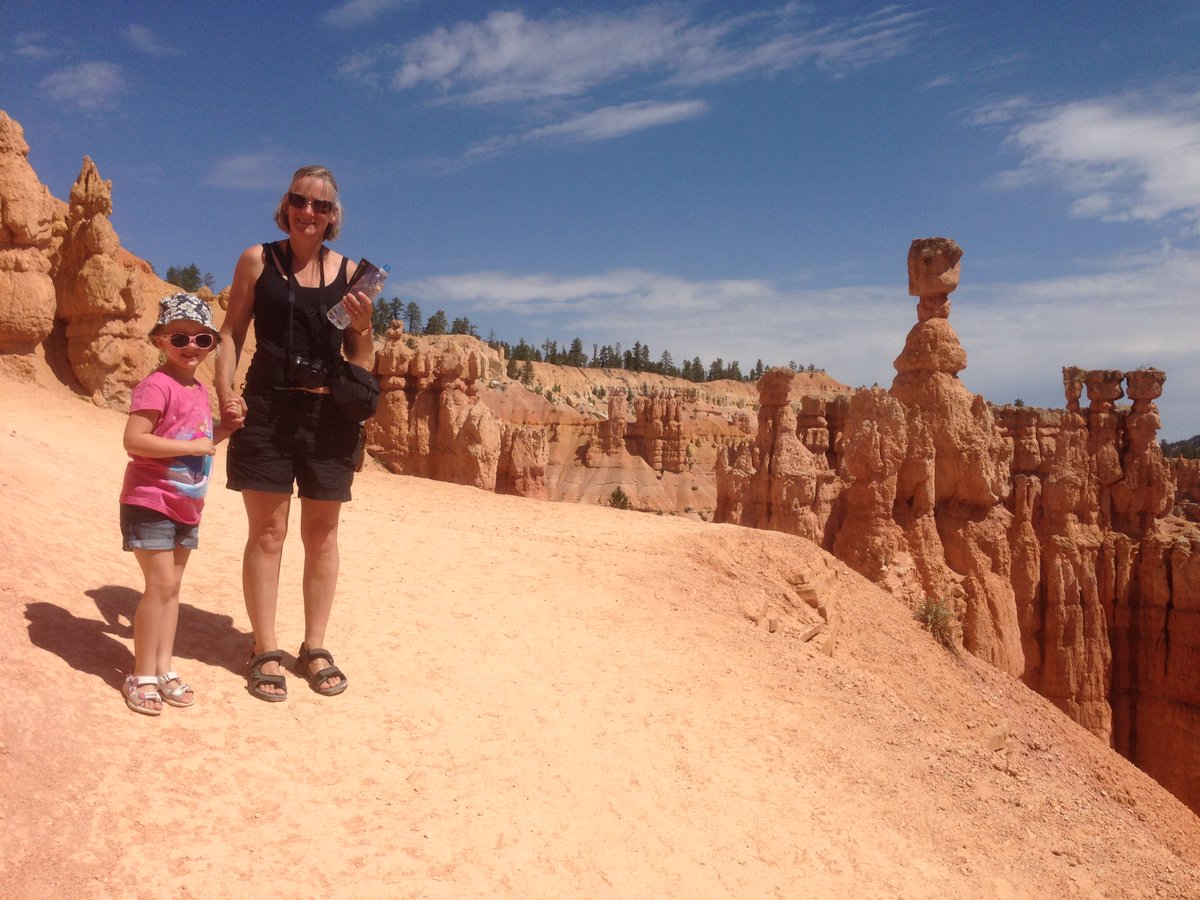 Travellingthru1's tweet photo. We loved our trip to Bryce Canyon where the scenery is stunning and unforgettable. Great hikes for the adventurous and relaxing chill out spots for those who love to contemplate. One of our favourite national parks #USParkService #travel #travelling #travelpics #adventure #hike https://t.co/FXVRcaz0kI