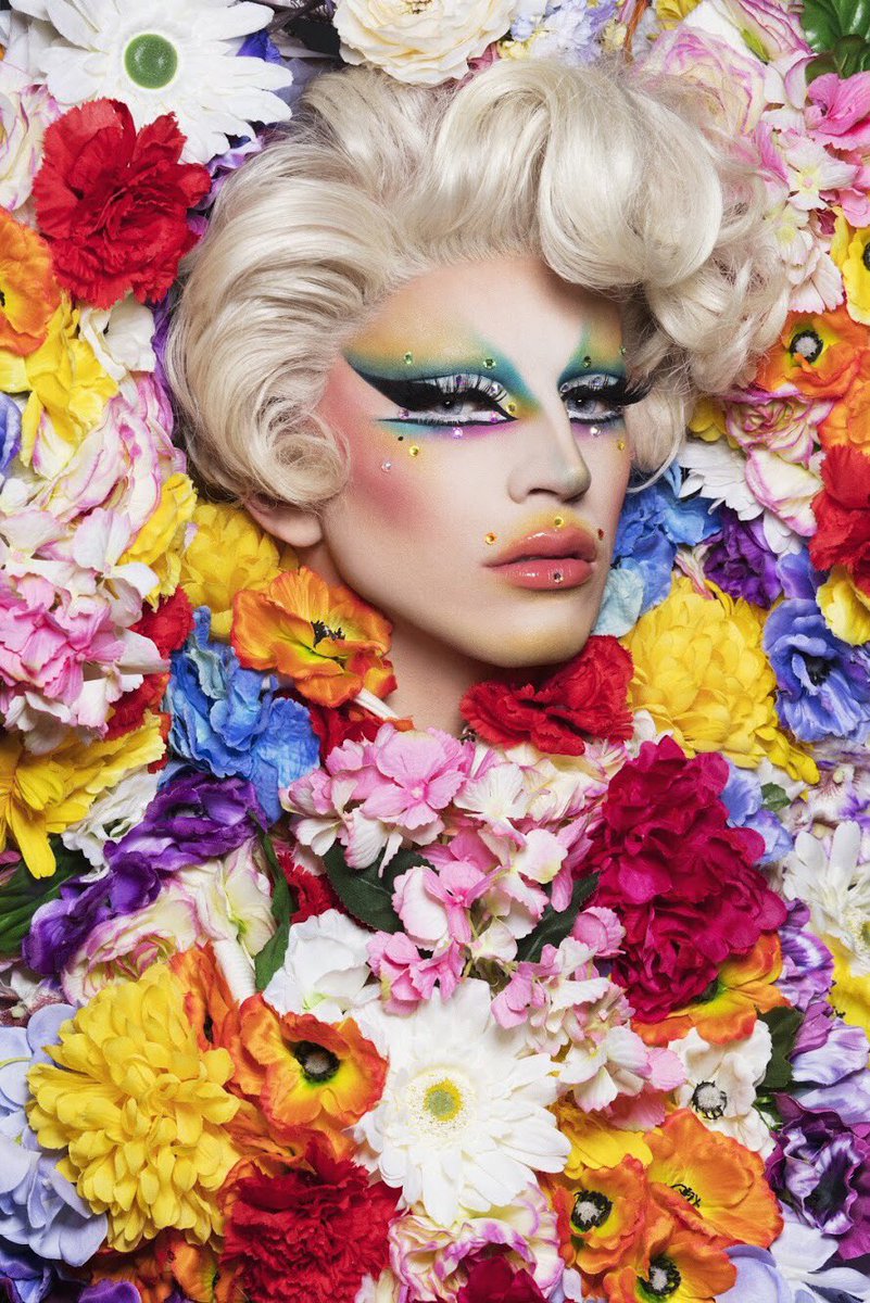 aquaria moschino