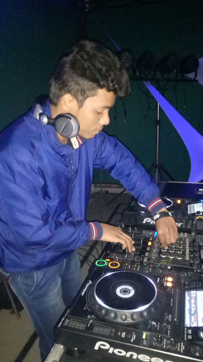 DaanishGowda's tweet photo. #DjD@@nish# https://t.co/6LS7XFaekL