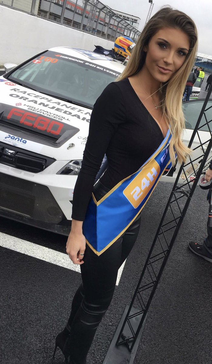 gridgirlz's tweet photo. Our lovely grid girl Nicole at Silverstone today on the @24hseries 24H race grid

#gridgirls #silverstone #24HSERIES #hankooktires #24HSERIES #24HTCES #24HPROTO #thisisendurance https://t.co/UYEqn4tvUy