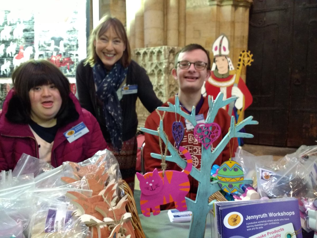 KarenWeaver2020's tweet image. Wonderful to see so many #volsec &amp;amp; council colleagues supporting #sightsandsounds in #Ripon today, lots going on across the city bringing people together, fab event 💙