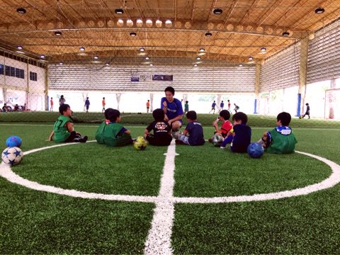 Vasagey_Bot's tweet photo. [松山竜二] フットサルクリニック最終日 https://t.co/KAITUNdUW4 #vasagey https://t.co/zxYQQW3ykb