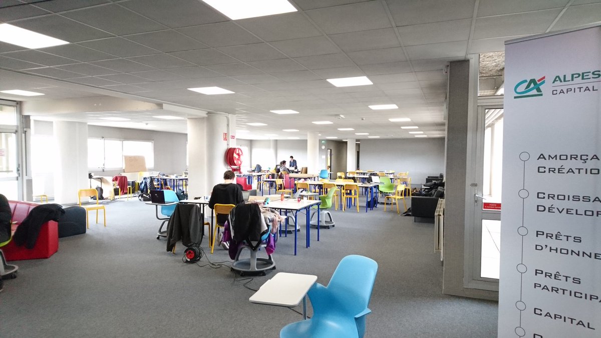 Another quiet week-end at <a href="/CentraleMars/">Centrale Marseille</a> ? No, #MOC 4 undergoing, a lot of energy and activity especially in <a href="/FabLabMarseille/">FabLab Marseille</a> facilities. Good luck to all contestants !