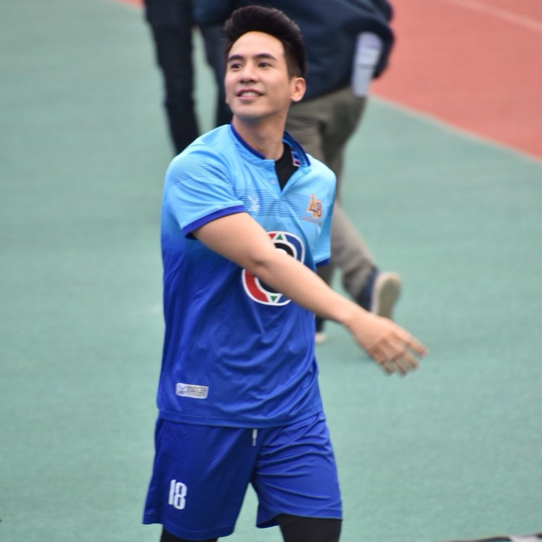 bnaxbn's tweet photo. พี่โป๊ปงานดีจริงๆนะ มีเสน่ย์มากๆ เวลายิ้มตาจะยิ้มด้วย แพ้มากกกกกกกกกกกกกก
  #wewillloveyou https://t.co/5V1916unON