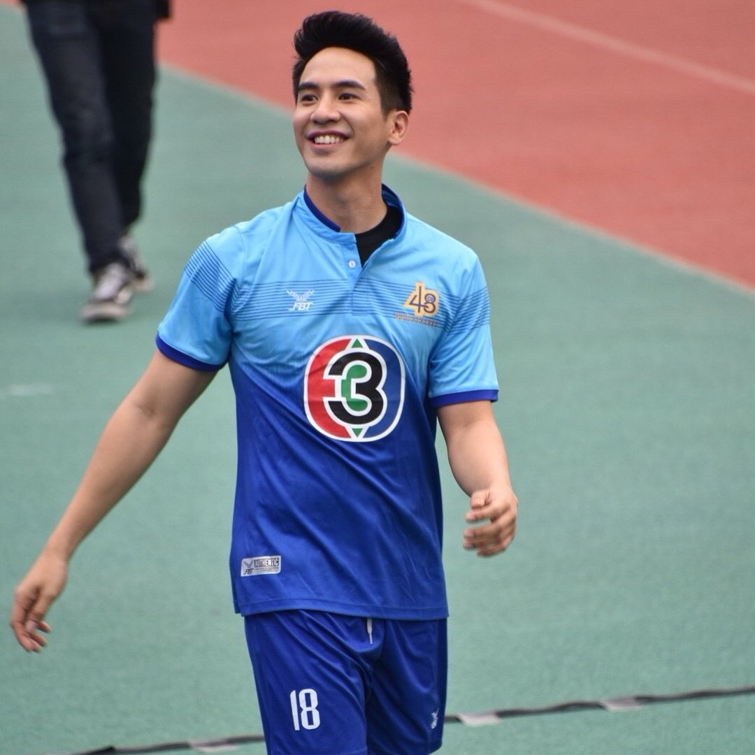 bnaxbn's tweet photo. พี่โป๊ปงานดีจริงๆนะ มีเสน่ย์มากๆ เวลายิ้มตาจะยิ้มด้วย แพ้มากกกกกกกกกกกกกก
  #wewillloveyou https://t.co/5V1916unON