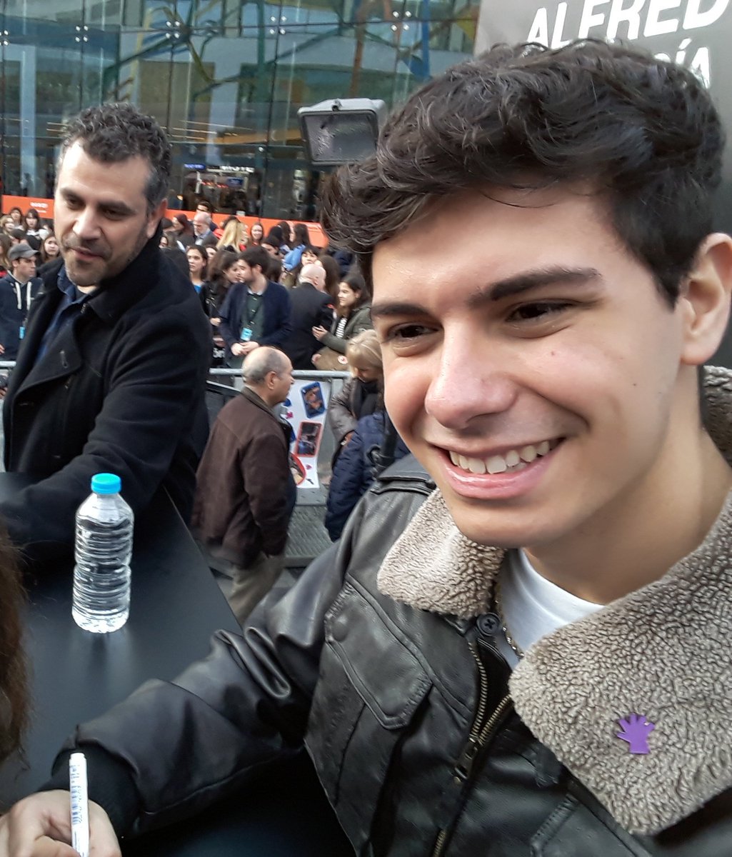 mireiagusti's tweet photo. Si Alfred es guapo a través de la pantalla, os juro que en persona ya es de otro mundo, qué cuquito❤ #Alfred9M #Alfred10M #THOSFansAlfred10M https://t.co/6JxUJSVjvq